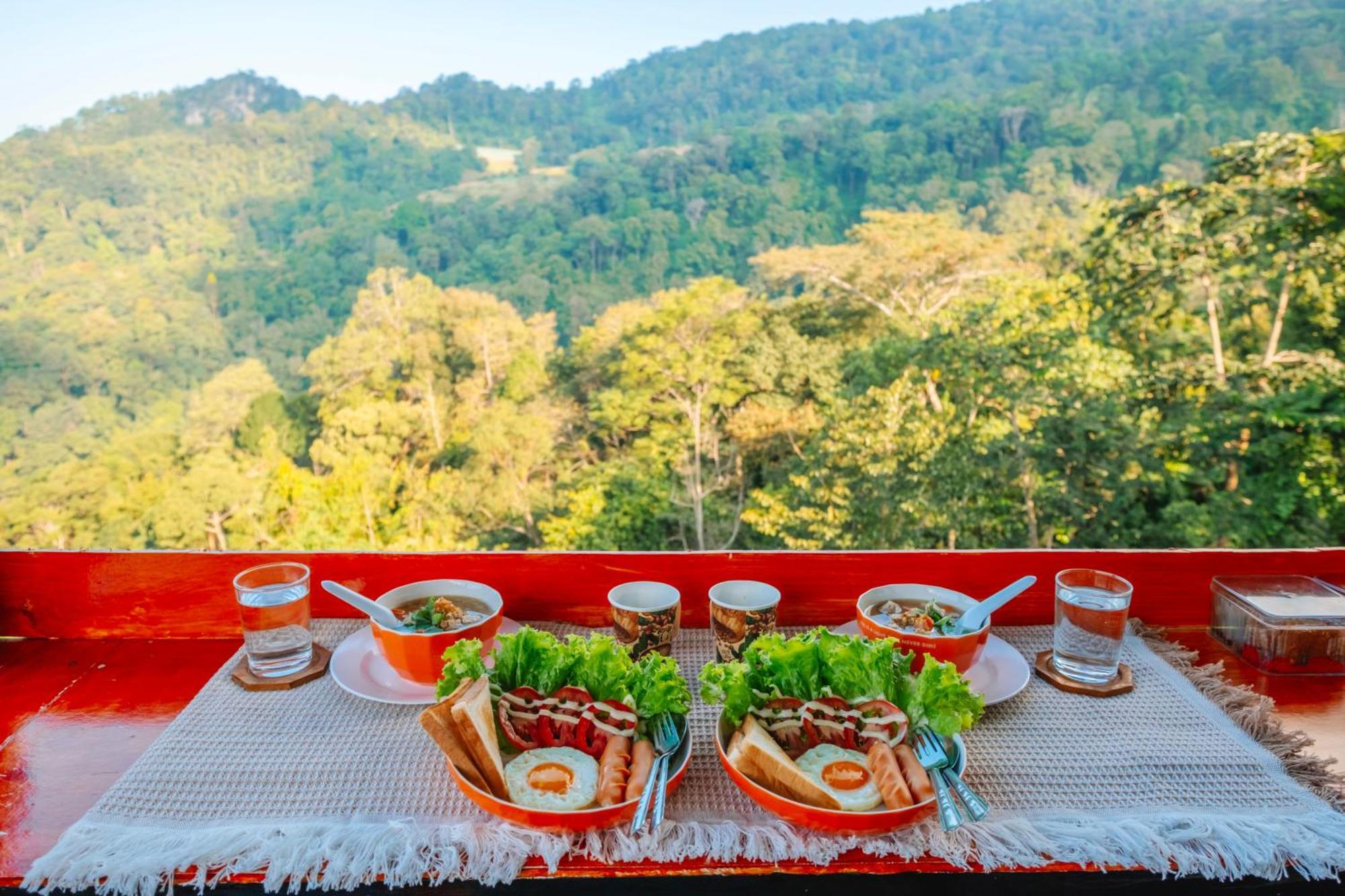 Hotel Happy Camp Phuchifa แฮปปี้แคมป์ ภูชี้ฟ้า Ban Huai Han Exterior foto