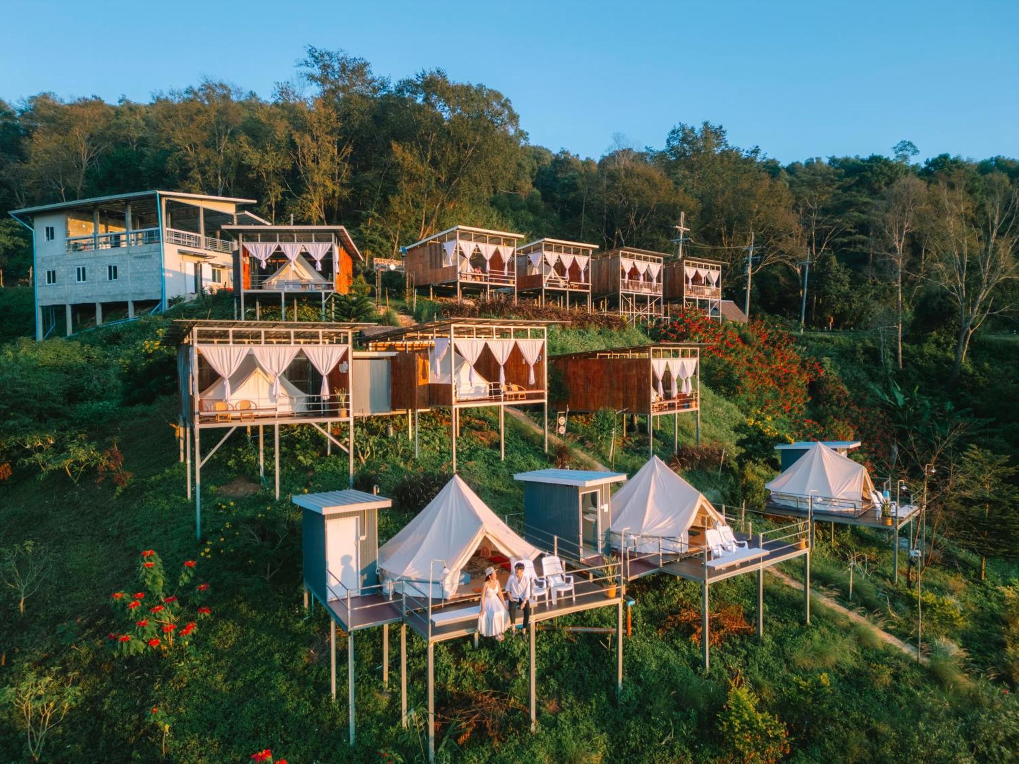 Hotel Happy Camp Phuchifa แฮปปี้แคมป์ ภูชี้ฟ้า Ban Huai Han Exterior foto